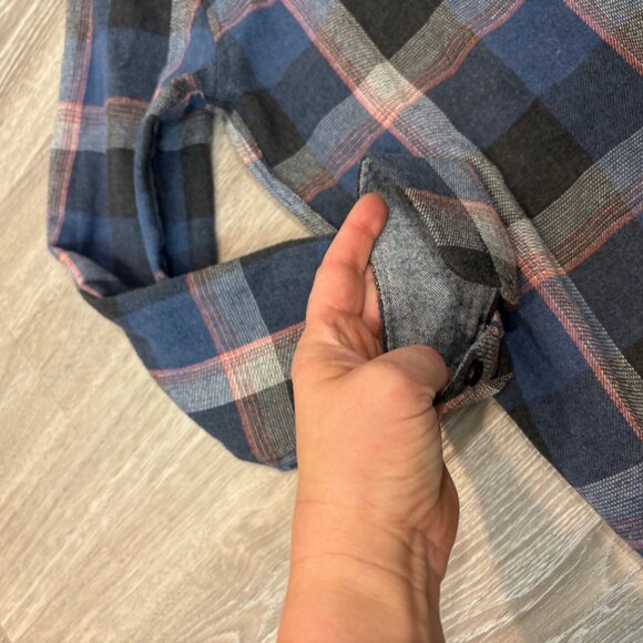 Rue Saint-Patrick Montreal Regular fit Plaid Flanel Shirt sz M - Picture 6 of 10